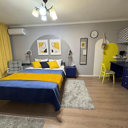 Almatyda На Басенова Apartment Phòng bức ảnh