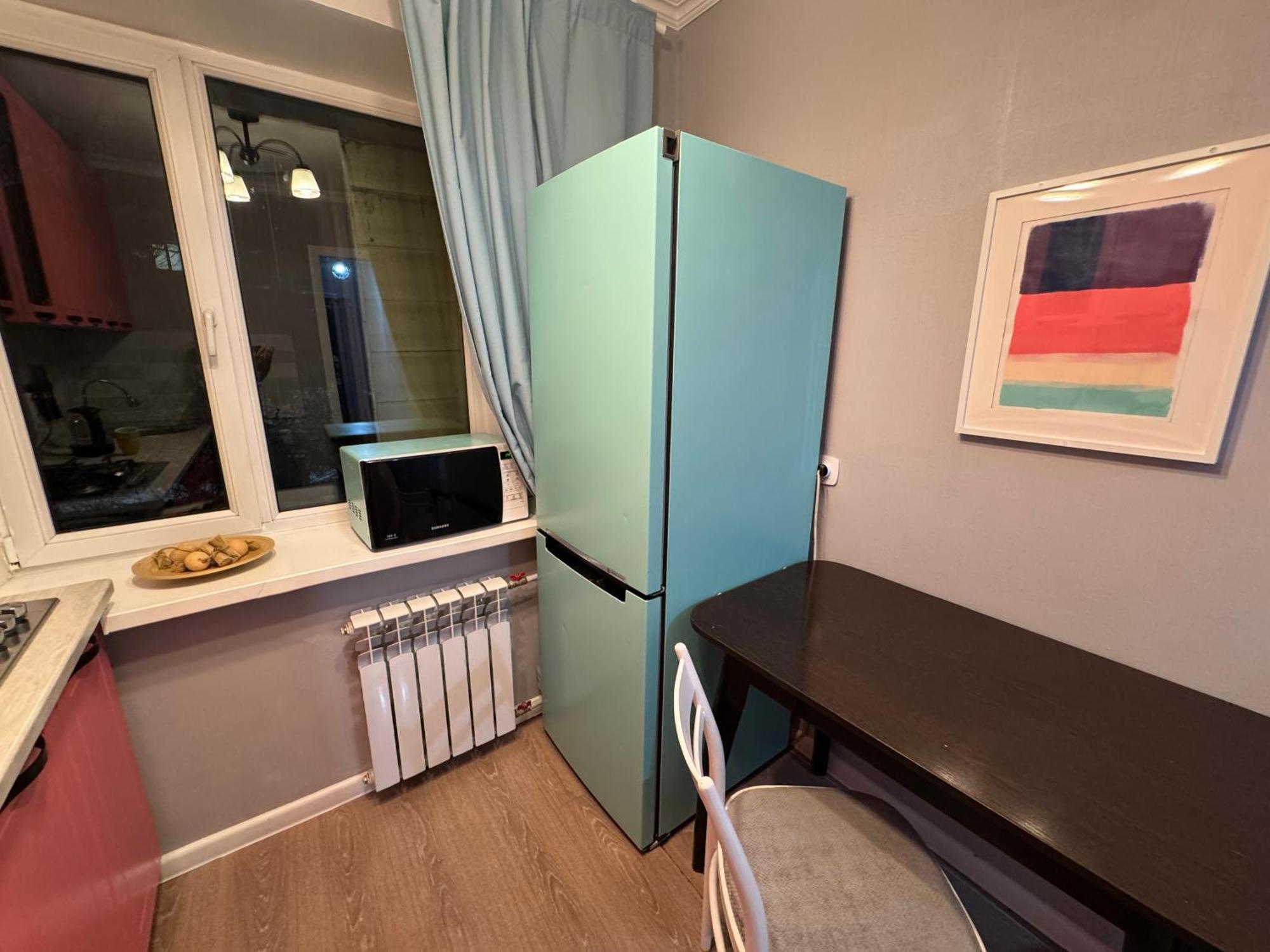 Almatyda На Басенова Apartment Phòng bức ảnh